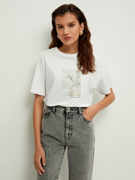 

Футболка женская ZARINA 2265537427 белая XL, 2265537427