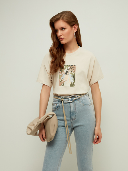 

Футболка женская ZARINA 2265536426 бежевая XS, 2265536426