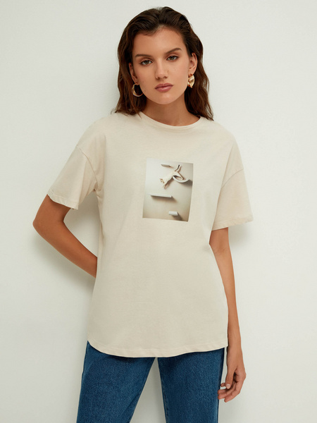 

Футболка женская ZARINA 2265538428 бежевая XL, 2265538428