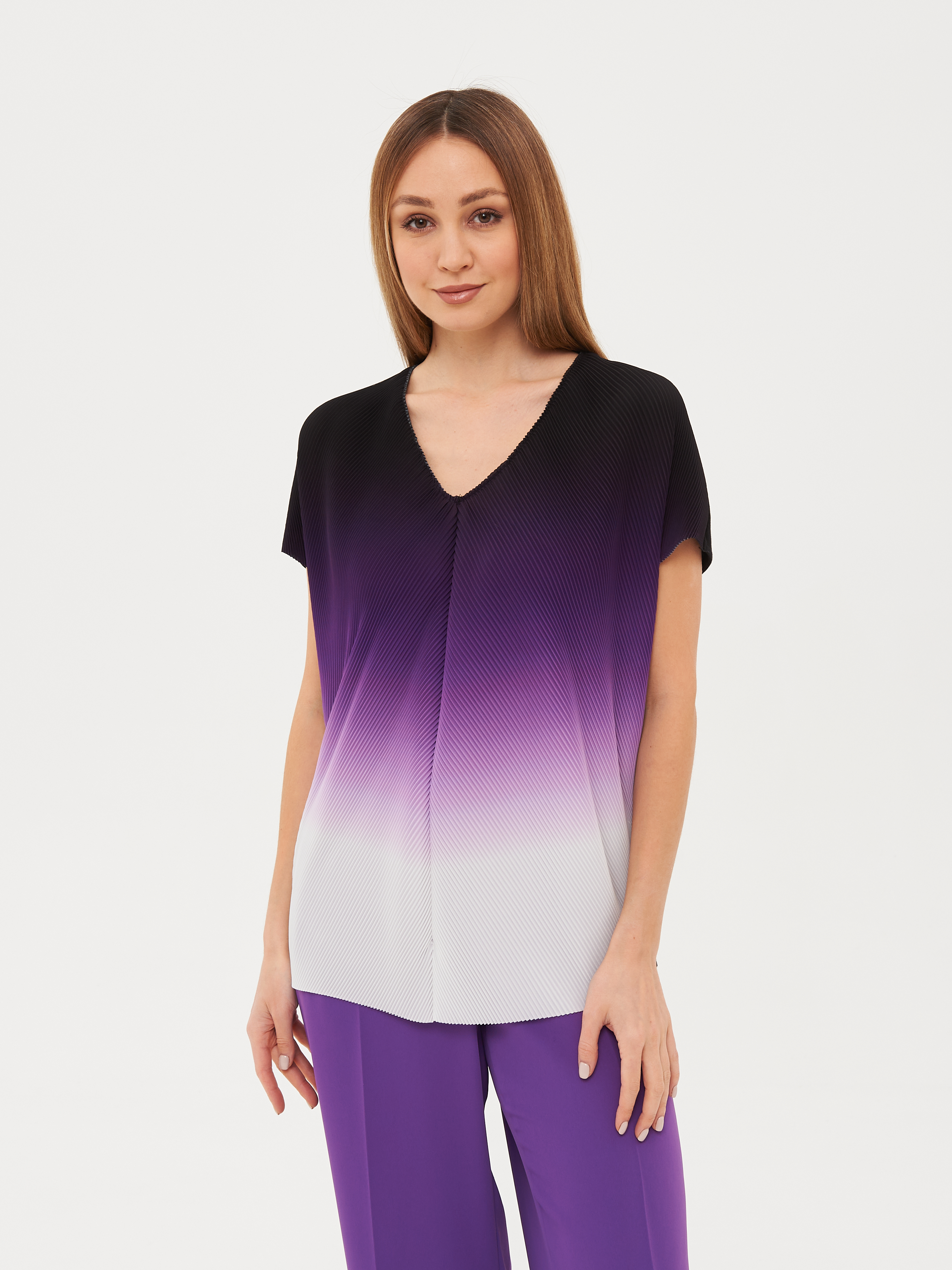 

Футболка женская Gerry Weber 270205-35011-1090-44 черная 44 EU, Черный, 270205-35011