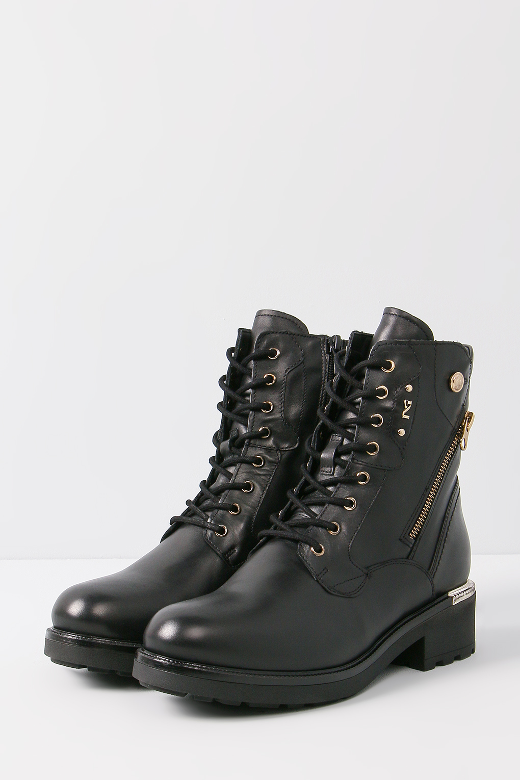 Ботинки женские Nero Giardini I205850D черные 37 EU