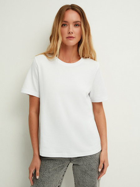 

Футболка женская ZARINA 2368508408 белая 2XS, 2368508408