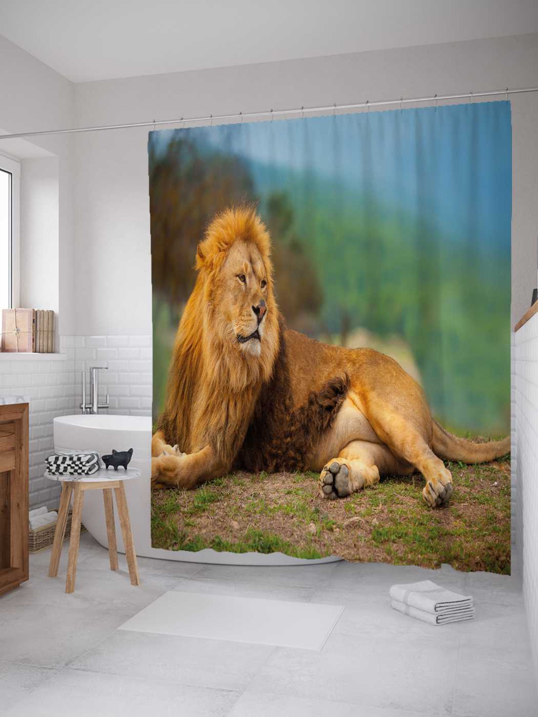 фото Штора для ванной joyarty "отдыхающий лев" из сатена, 180х200 см с крючками