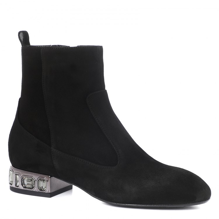 

Женские ботинки GIOVANNI FABIANI W424 черный р.39, W424_2491500