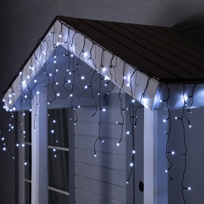 

Гирлянда Luazon Lighting Бахрома, 9891720, 3x0.6 м, IP44, УМС, тёмная нить, 100 LED