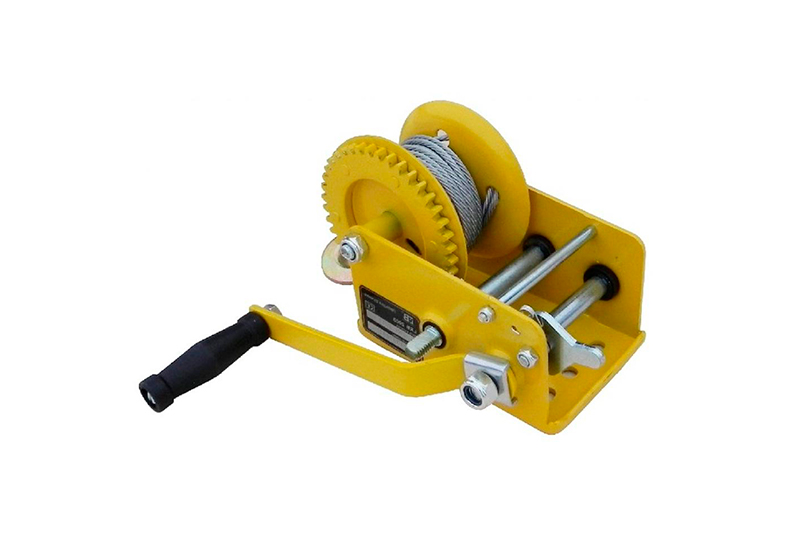 Лебедка ручная LRB700 10м 700кг.