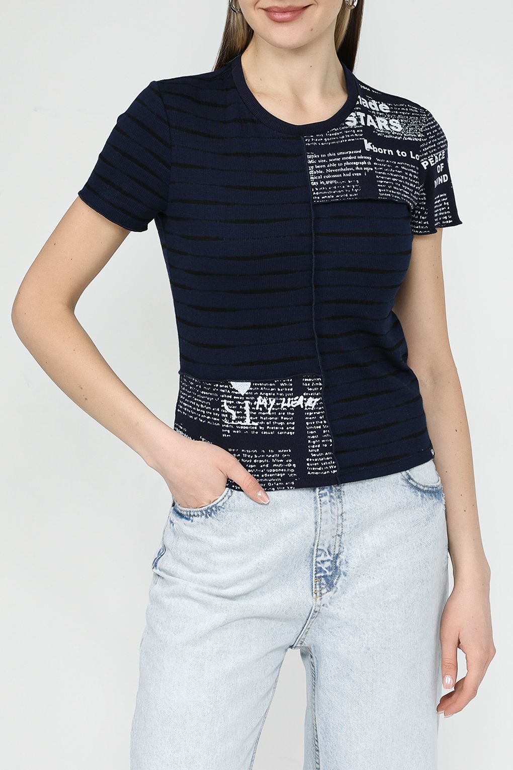 

Футболка женская Desigual 24SWTKA8 синяя XL, Синий, 24SWTKA8