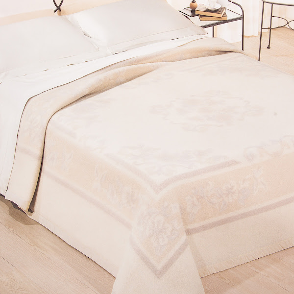 

Плед Areain Fashion Bed 150 x 210 бежевый