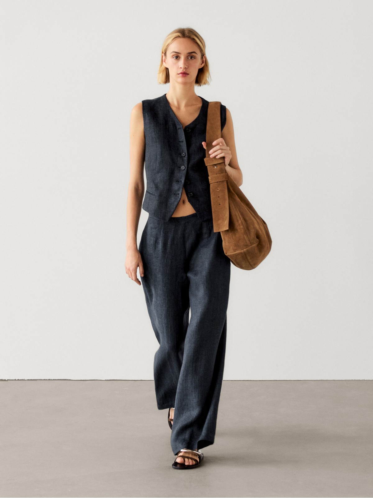 

Жилет женский Massimo Dutti 6006/544-I2024 синий L, 6006/544-I2024