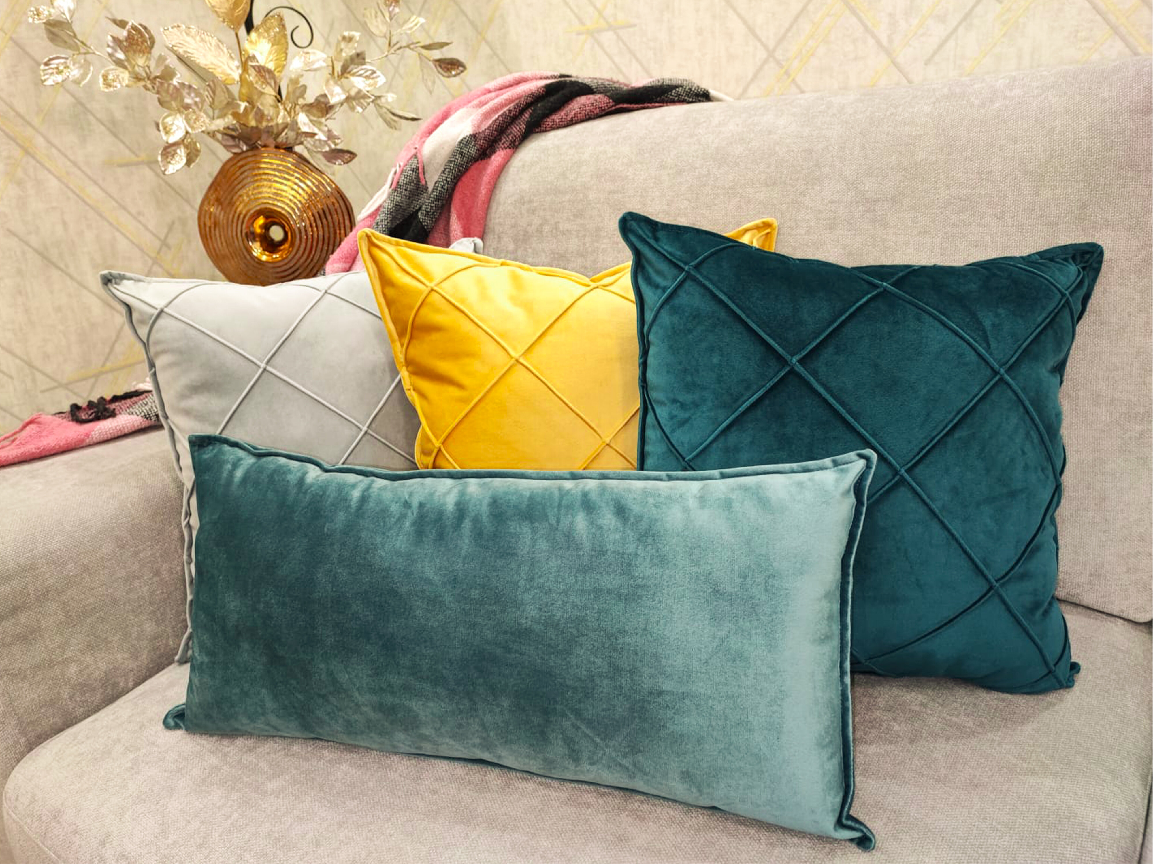 Декоративная подушка Plush Pillow плитка30 30х60, цвет серо-зелёный