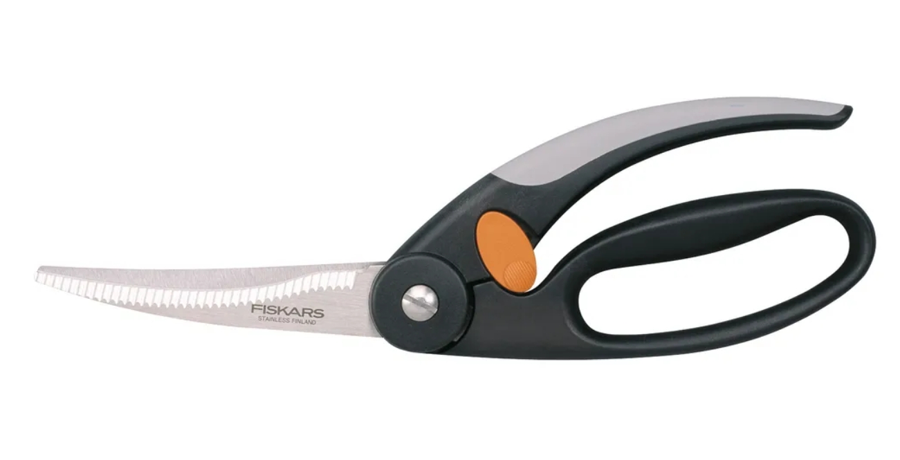 Ножницы кухонные с зазубренным лезвием для птицы Fiskars Functional Form 1003033 25 см 5230₽