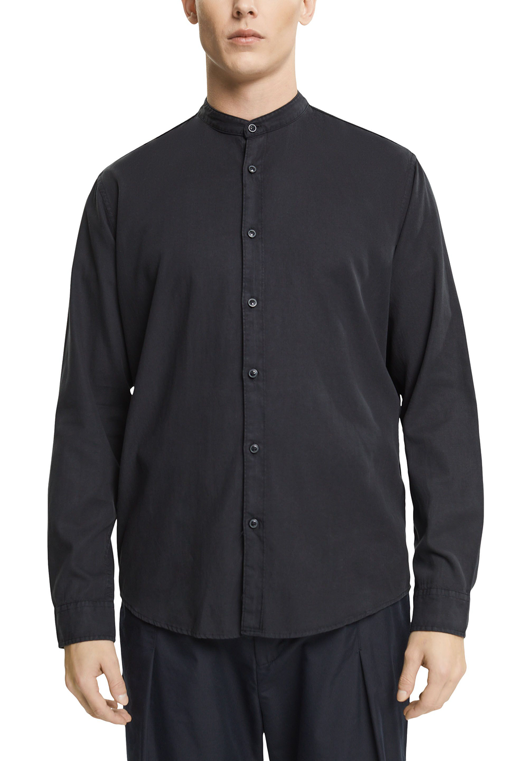 

Рубашка мужская Esprit Casual 122EE2F308 черная S, Черный, 122EE2F308