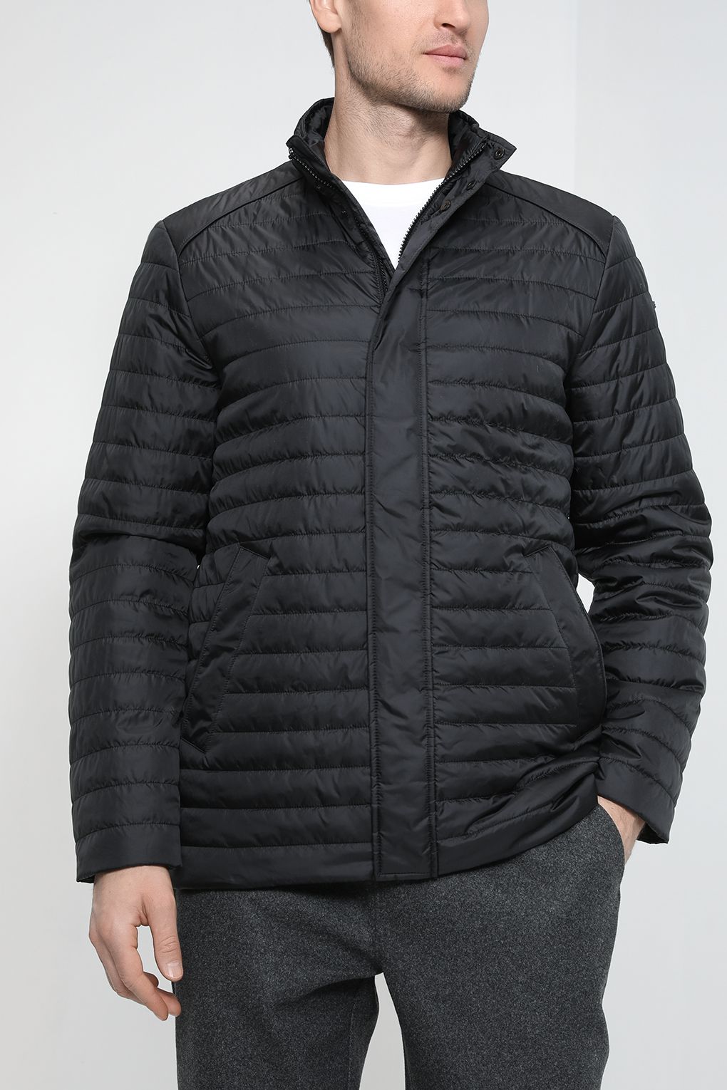 

Куртка мужская GEOX M2523J T2920 черная 58 RU, Черный, M2523J T2920