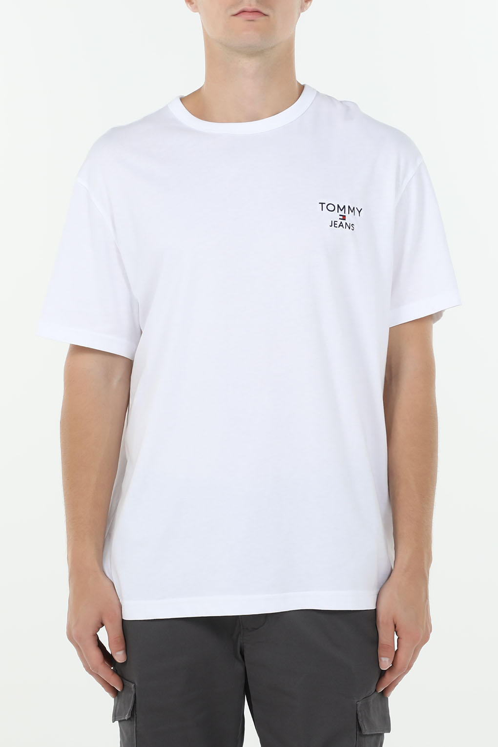 

Футболка мужская Tommy Jeans DM0DM18872 белая L, Белый, DM0DM18872