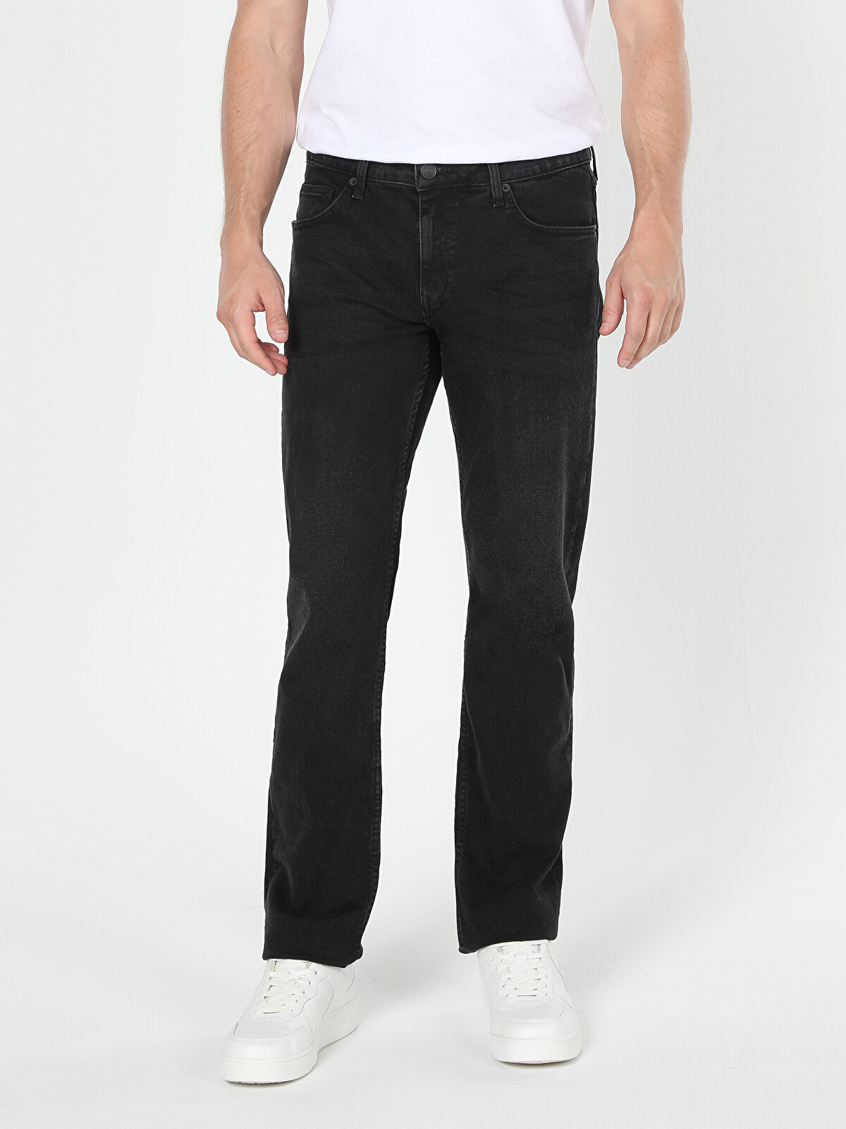 

Джинсы мужские Colin's CL1060131_Q1.V1_DN02214 голубые 34/34, Голубой, CL1060131_Q1.V1_DN02214