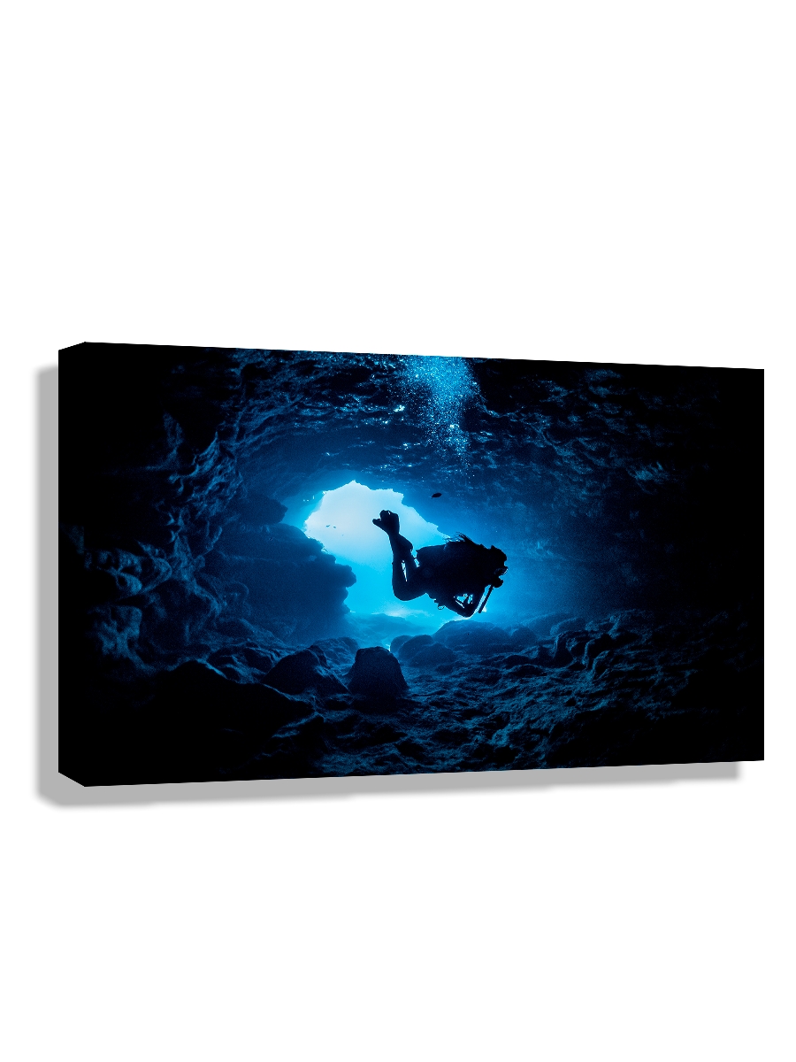 

Картина DRABS 60x40 см на холсте Дайвер в пещере