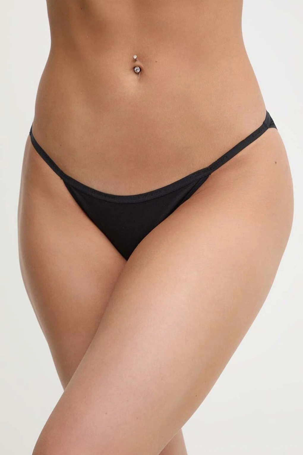 

Трусы женские Calvin Klein 000QD5170E черные M, Черный, 000QD5170E