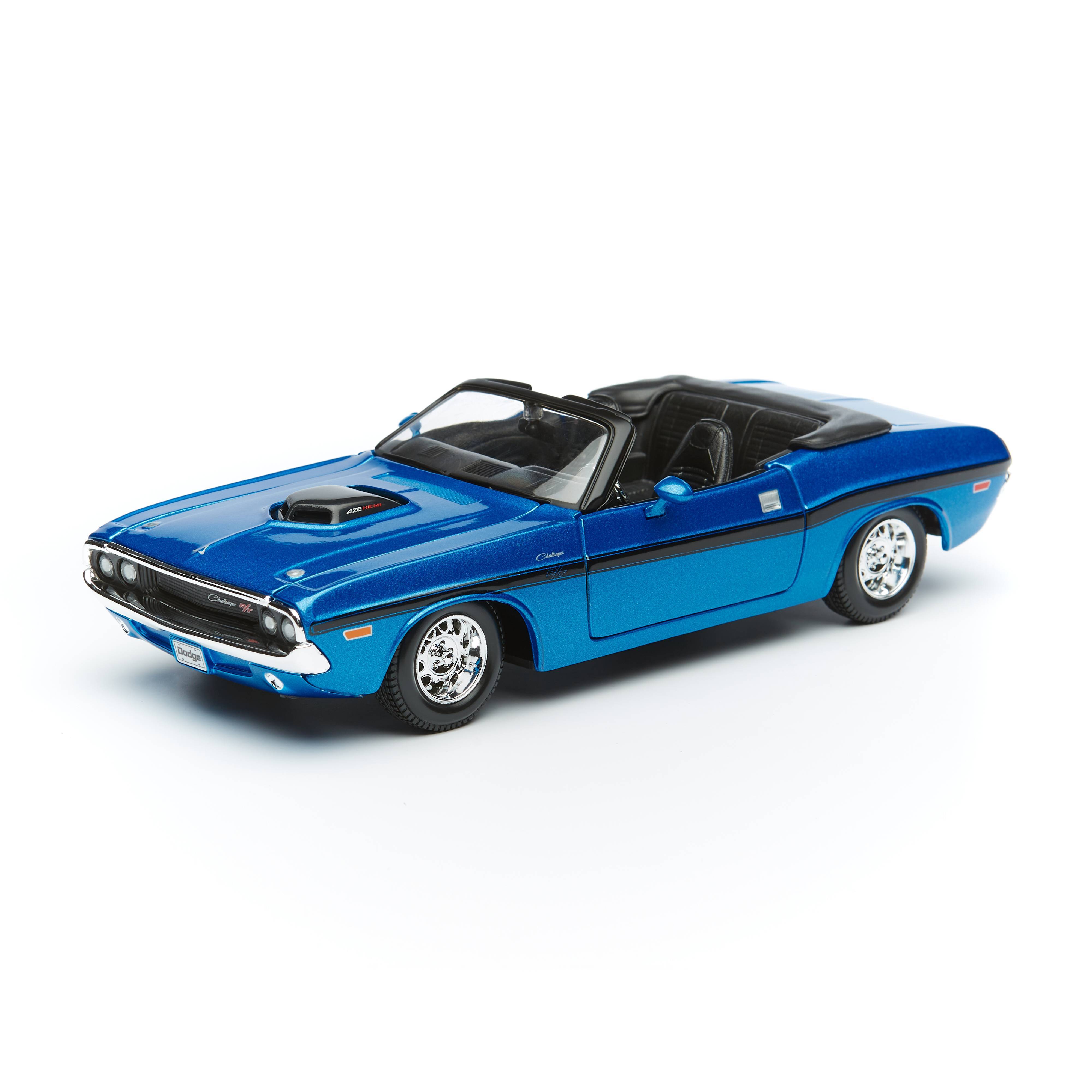 

Игрушечная машинка Maisto odge Challenger R/T Convertible 1970, 124 синяя