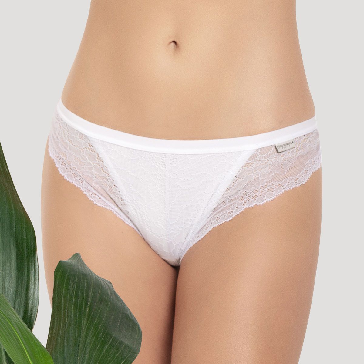 

Трусы женские Cotonella AD936 белые 2, Белый, AD936