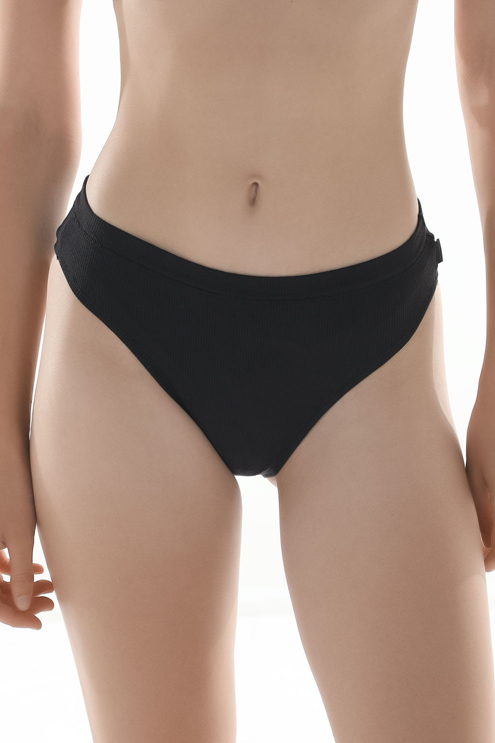 

Трусы женские Calvin Klein 000QD5114E черные L, Черный, 000QD5114E