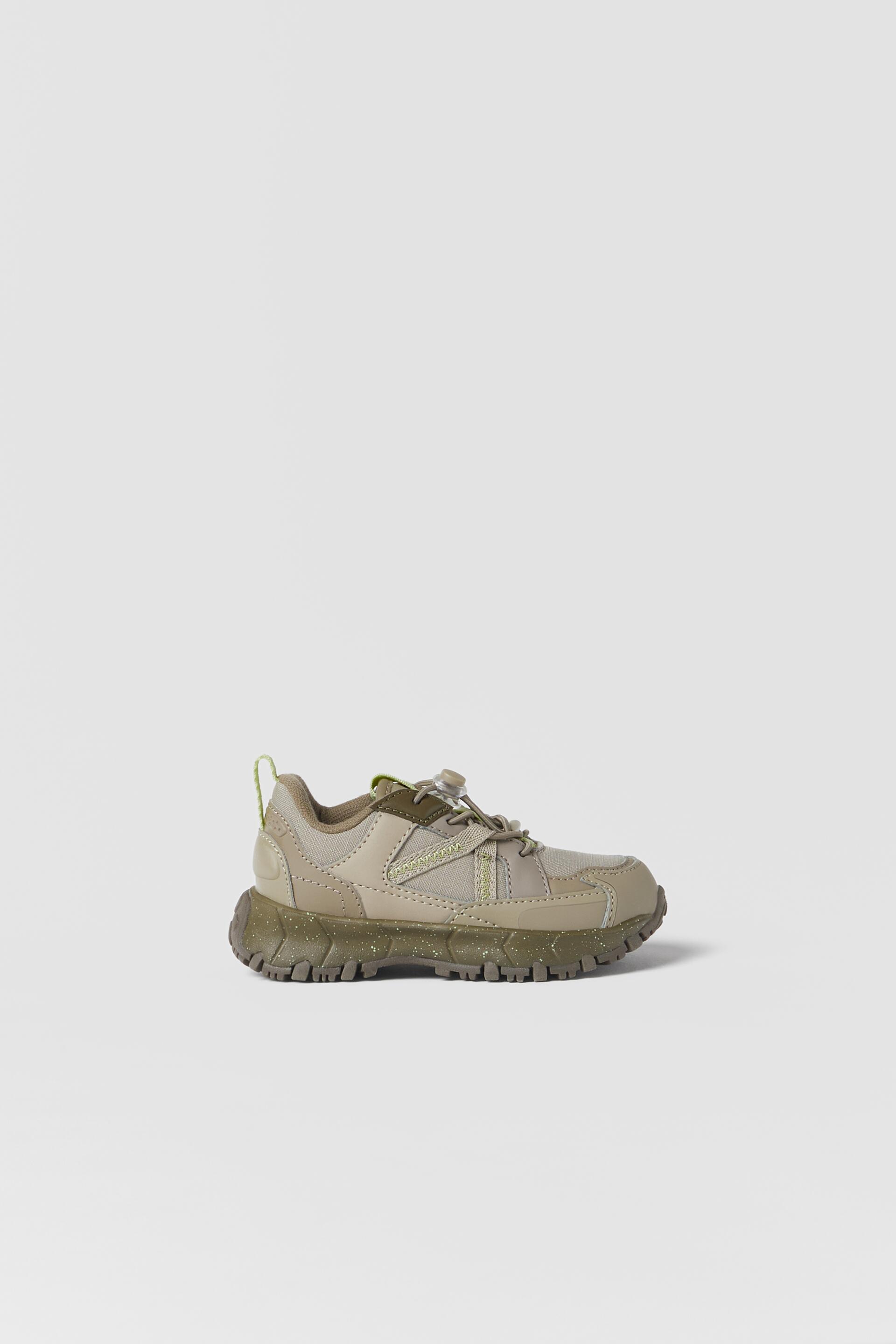

Кроссовки ZARA 1631103003228, хаки зеленый, 28 (доставка из-за рубежа), 16311030032