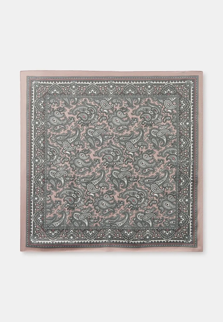 

Платок женский Rosedena scarv9090 розовый узор восток, 90x90 см, scarv9090