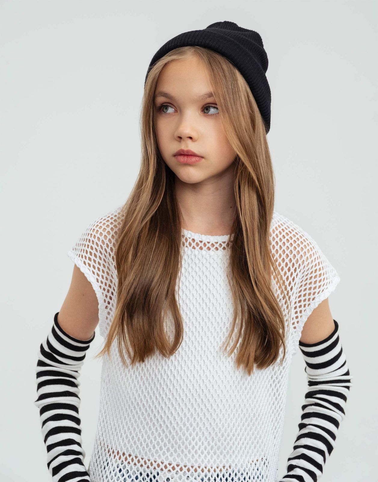 

Футболка для девочки Gloria Jeans GKT022356 белый 6-8л/128, GKT022356