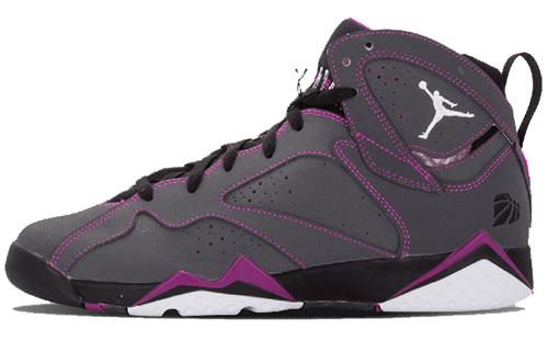 

Кроссовки унисекс Jordan Air Jordan 7 Retro Valentine Day GS 2015 серые 38.5 EU, Серый, Air Jordan 7 Retro Valentine Day GS 2015