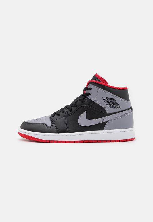 

Кеды мужские Jordan JOC12O01N черные 42.5 EU, Черный, JOC12O01N