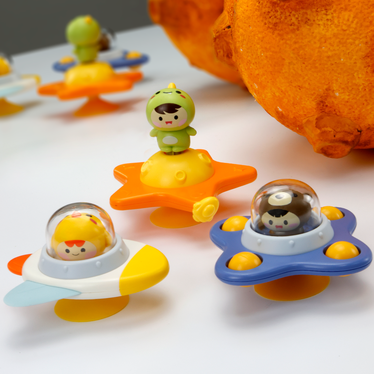 

Спиннеры Космос 3 шт коробка 163966536