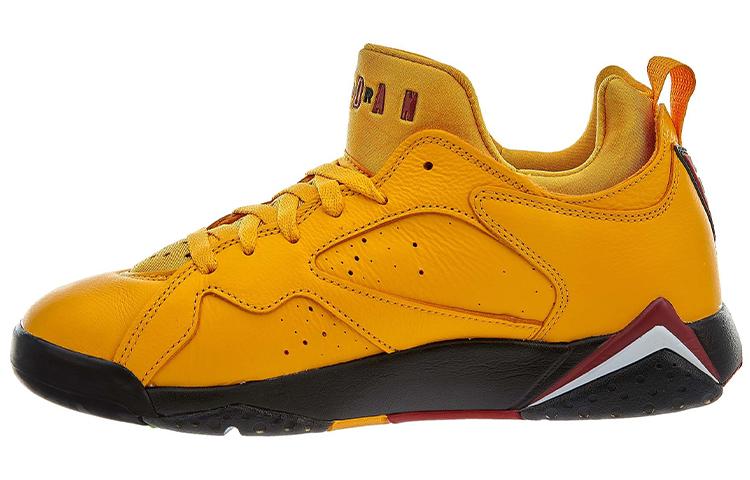 

Кроссовки унисекс Jordan Air Jordan 7 Retro Low Taxi желтые 46 EU, Желтый, Air Jordan 7 Retro Low Taxi