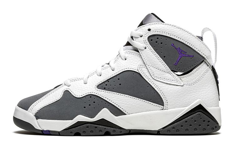 

Кроссовки унисекс Jordan Air Jordan 7 Retro Flint GS 2021 белые 37.5 EU, Белый, Air Jordan 7 Retro Flint GS 2021