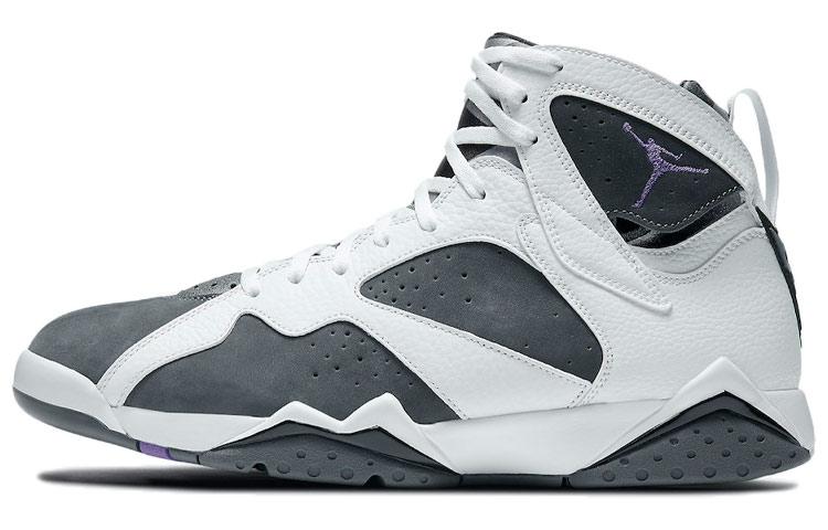 

Кроссовки унисекс Jordan Air Jordan 7 retro flint 2021 серые 41 EU, Серый, Air Jordan 7 retro flint 2021