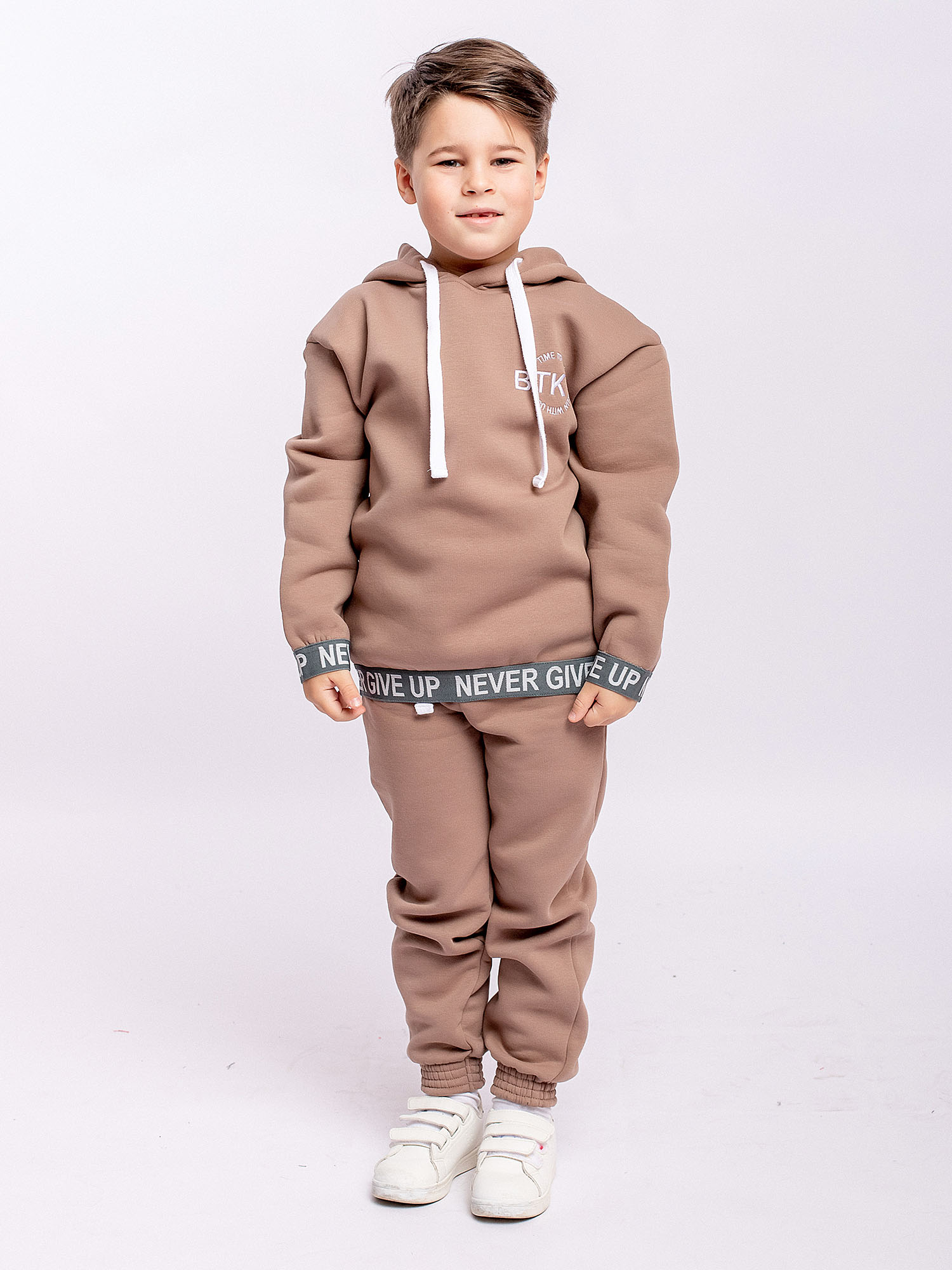 

Костюм спортивный Batik 032_СН22 цвет бежевый, размер 98, 032_СН22