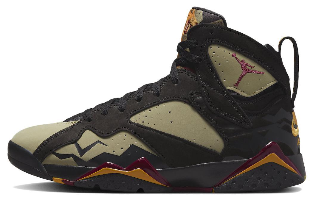 

Кроссовки унисекс Jordan Air Jordan 7 Black Olive черные 42 EU, Черный, Air Jordan 7 Black Olive