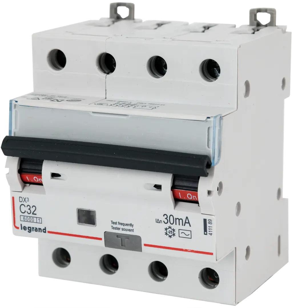 

Дифференциальный автомат Legrand DX3 4P C32 A 30 мА 6 кА AC 411189