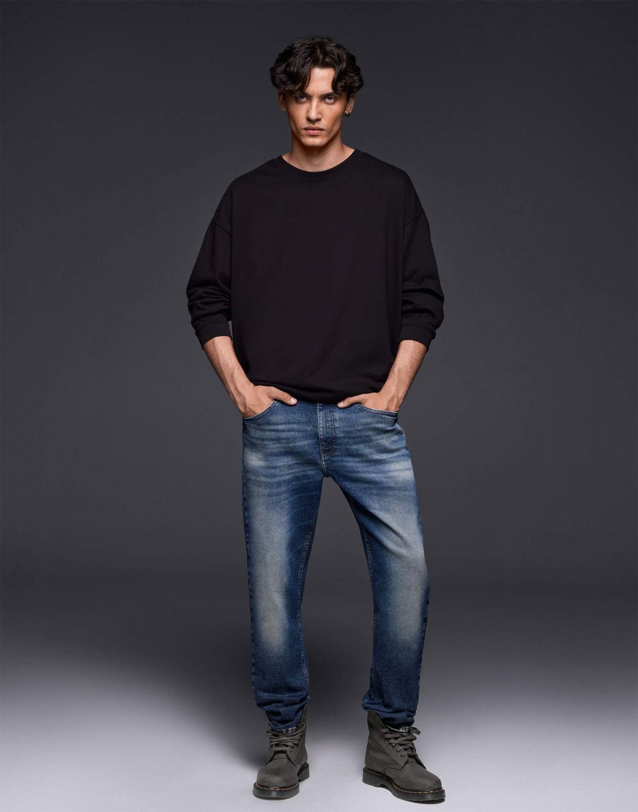

Джинсы мужские Gloria Jeans BJN016788 синий /медиум овердайт/ 46/182, BJN016788