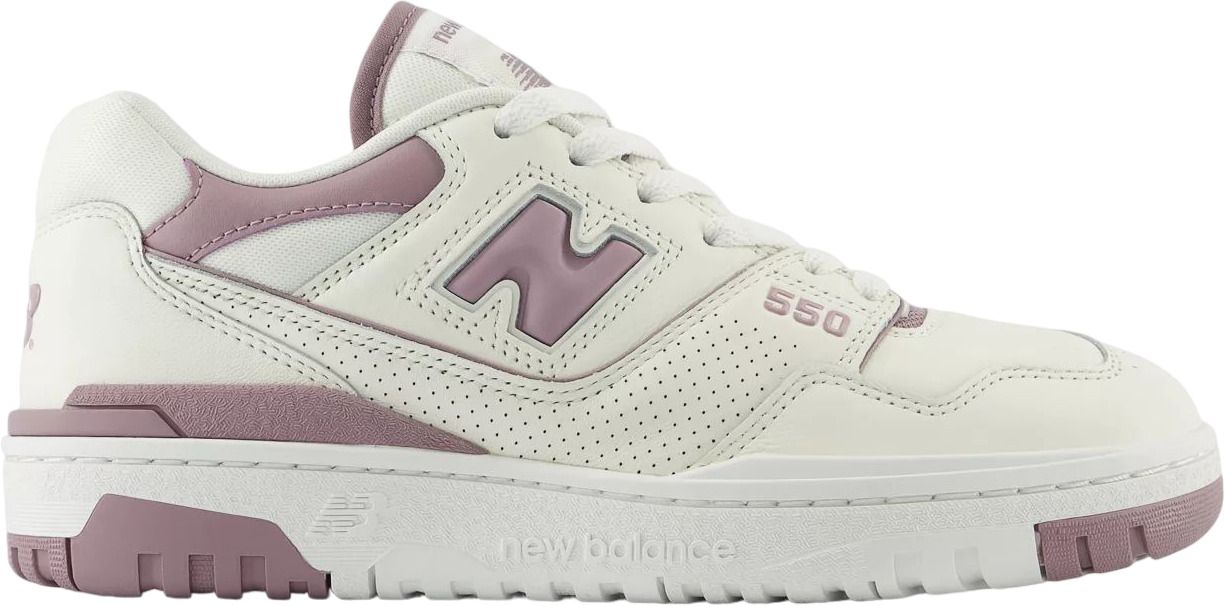 Кеды женские New Balance BB550 бежевые 8 US 19999₽