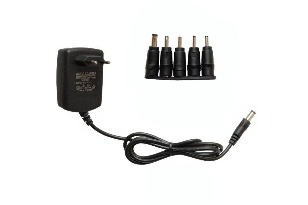 

Блок питания Mobicent 9V 2A 5.5x2.5 с адаптерами