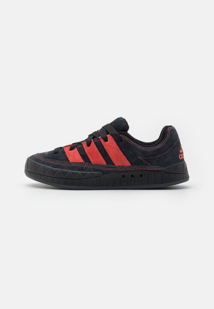 

Кеды женские Adidas Originals AD111A2GE черные 38 2/3 EU, Черный, AD111A2GE