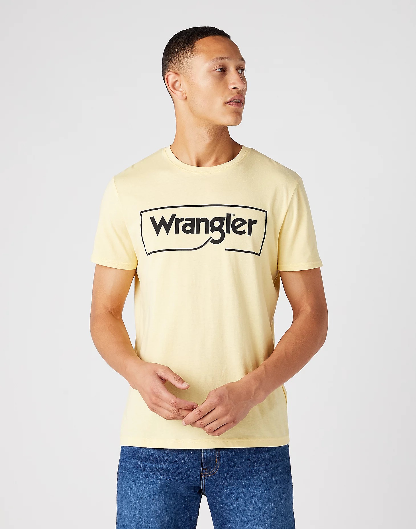 фото Футболка мужская wrangler w7h3d3 желтая xl