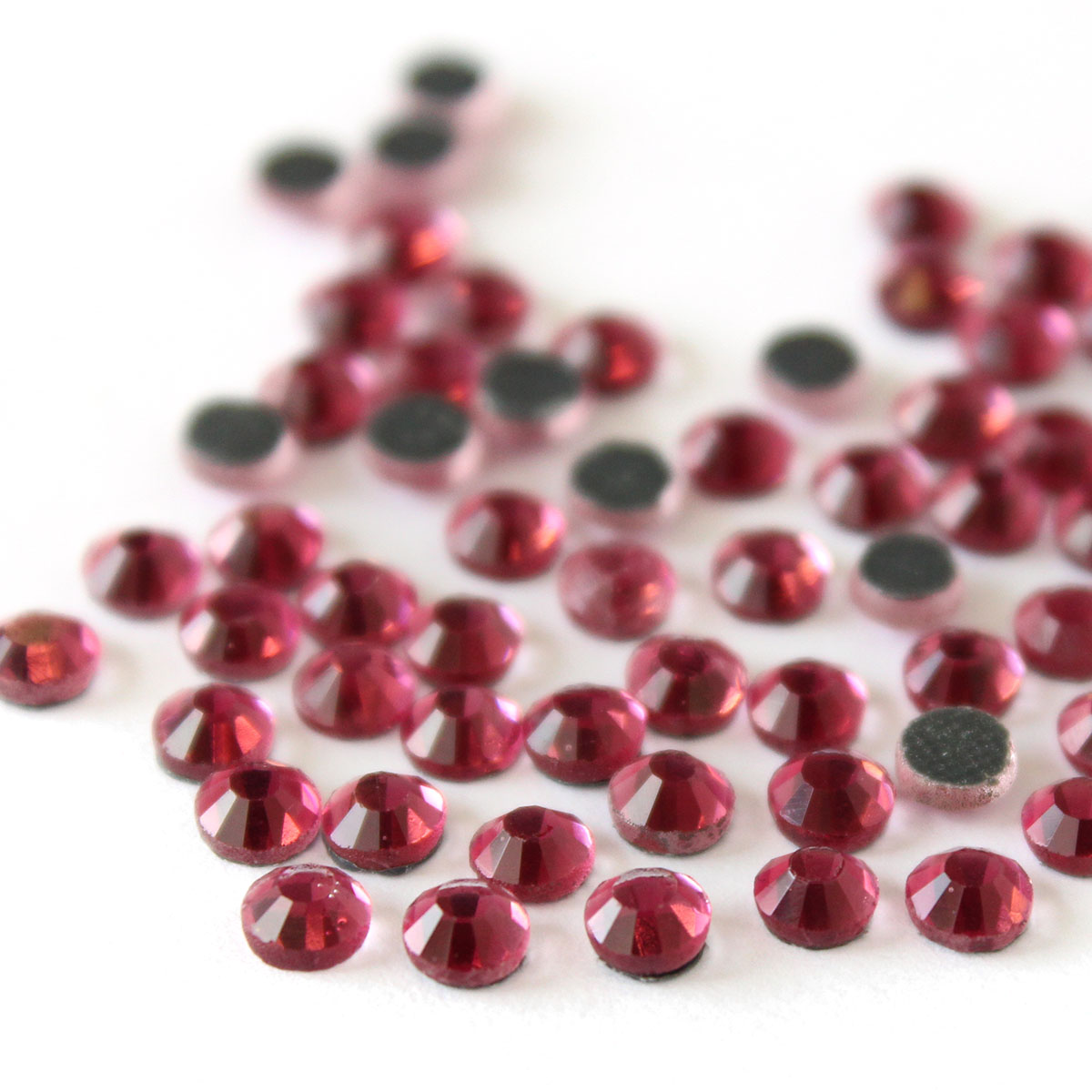 

Стразы термоклеевые, 4мм, ss16, 7 гр , Cristyle (209)