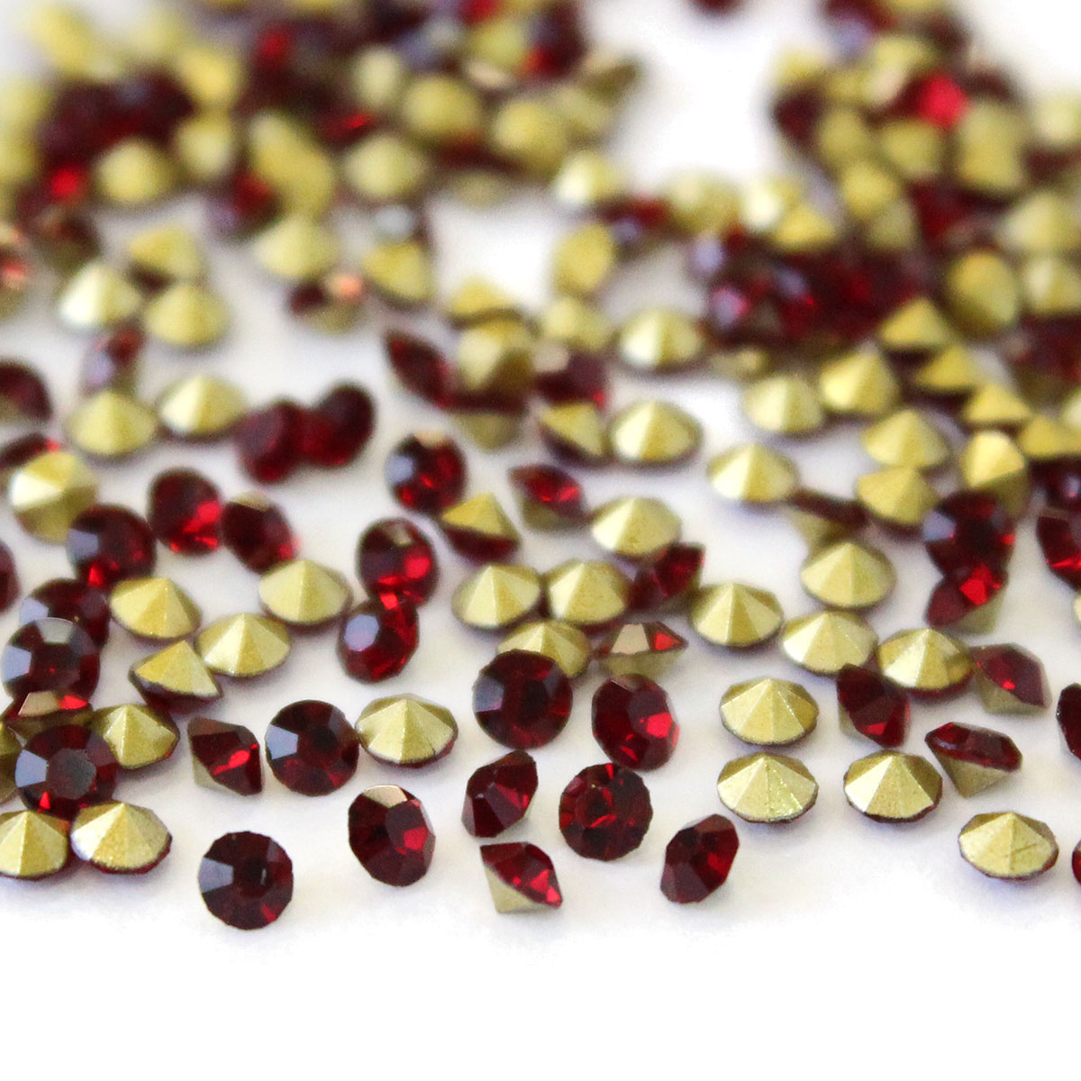 Стразы конусовидные риволи 2,5мм, ss8, 432шт (стекло) (208)