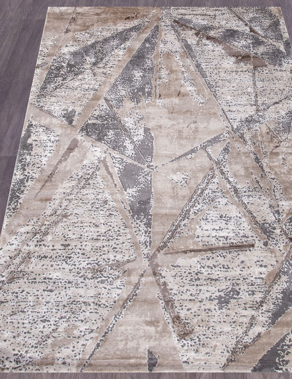 

Ковер ARMINA 04022C GREY/BROWN