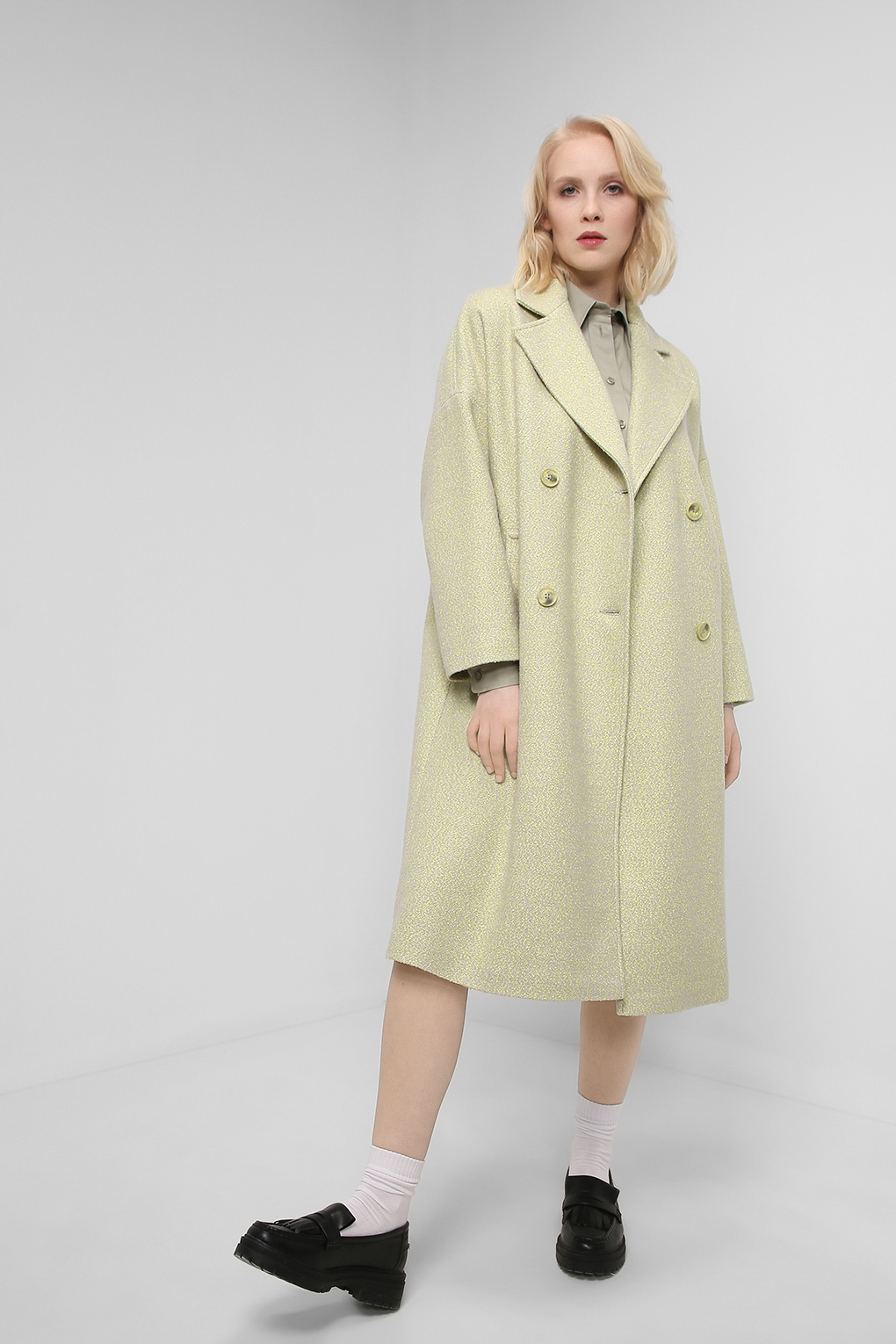 Пальто женское Belucci BL22016160 желтое 44 RU