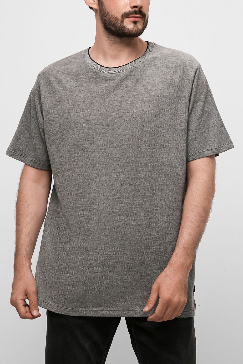 

Футболка мужская Esprit Casual 032EE2K322 черная S, Черный, 032EE2K322