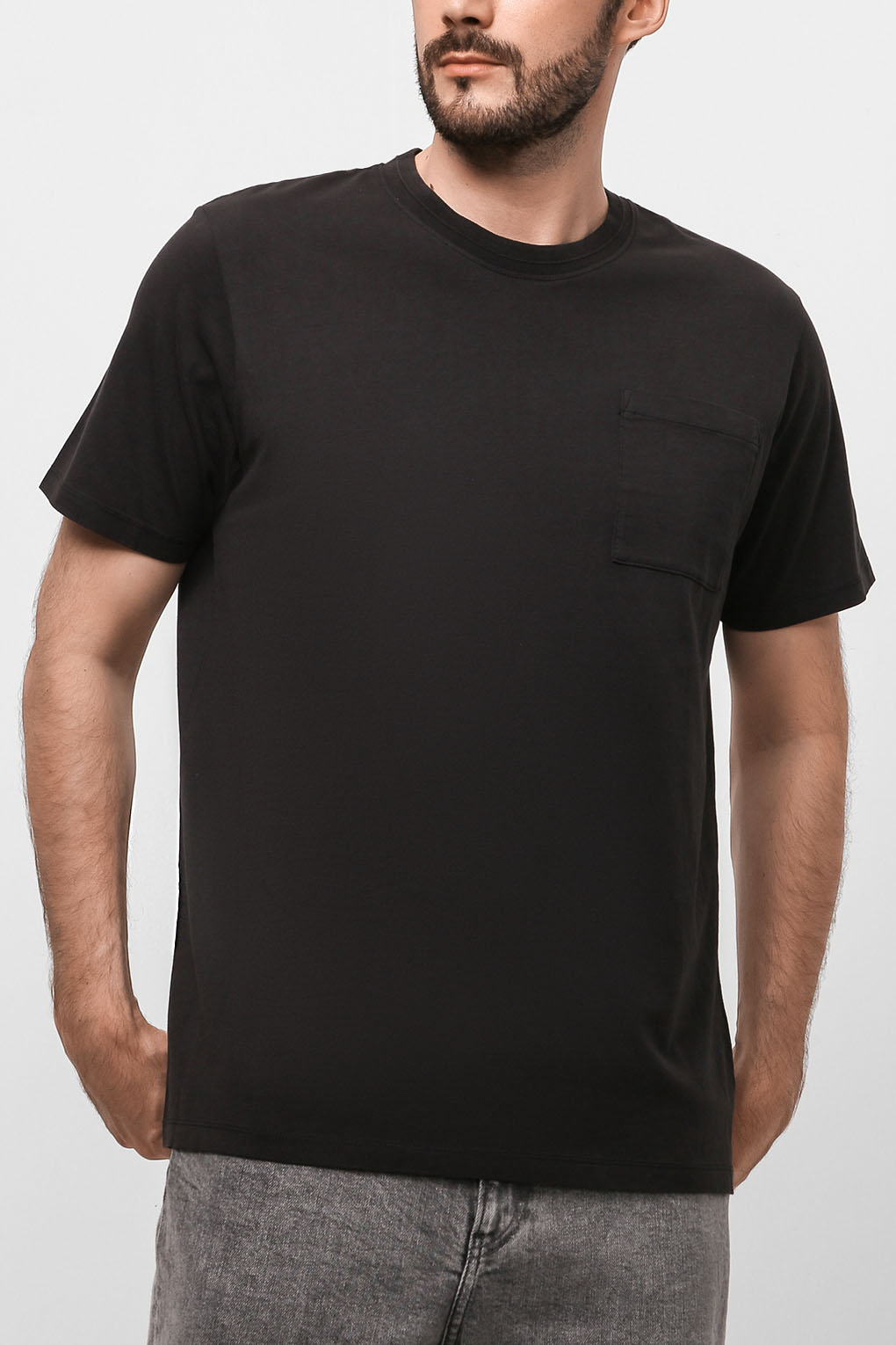 

Футболка мужская Esprit Casual 992EE2K303 черная M, Черный, 992EE2K303