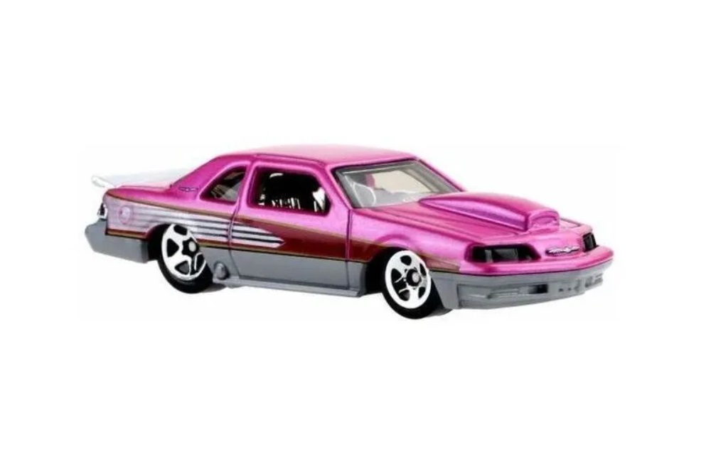 

Машинка базовой коллекции Hot Wheels MATT AND DEBBIE HAY S 1988 розовая 5785 HCT25, Розовый
