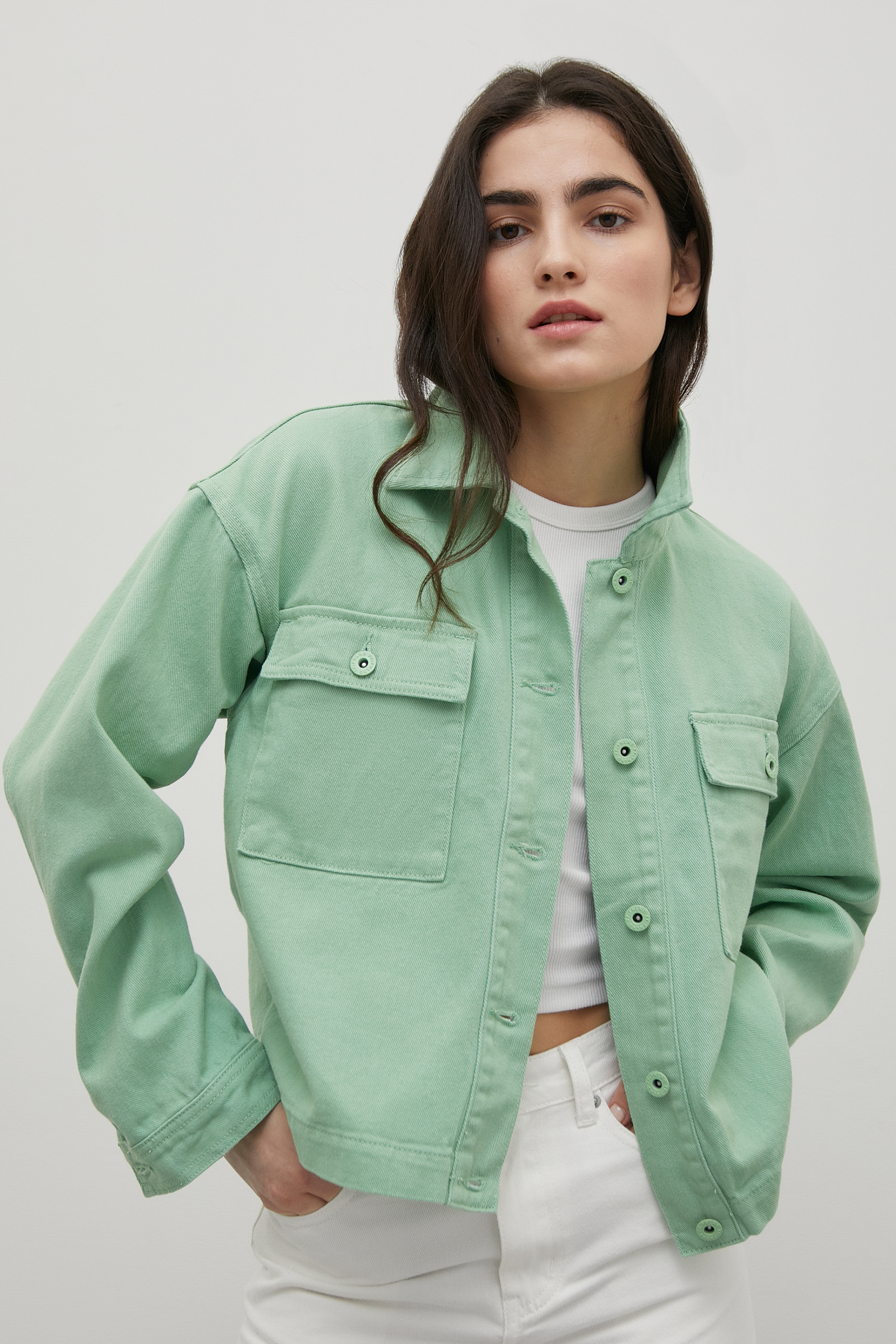 Джинсовая куртка женская Finn Flare FSC15008 зеленая XS