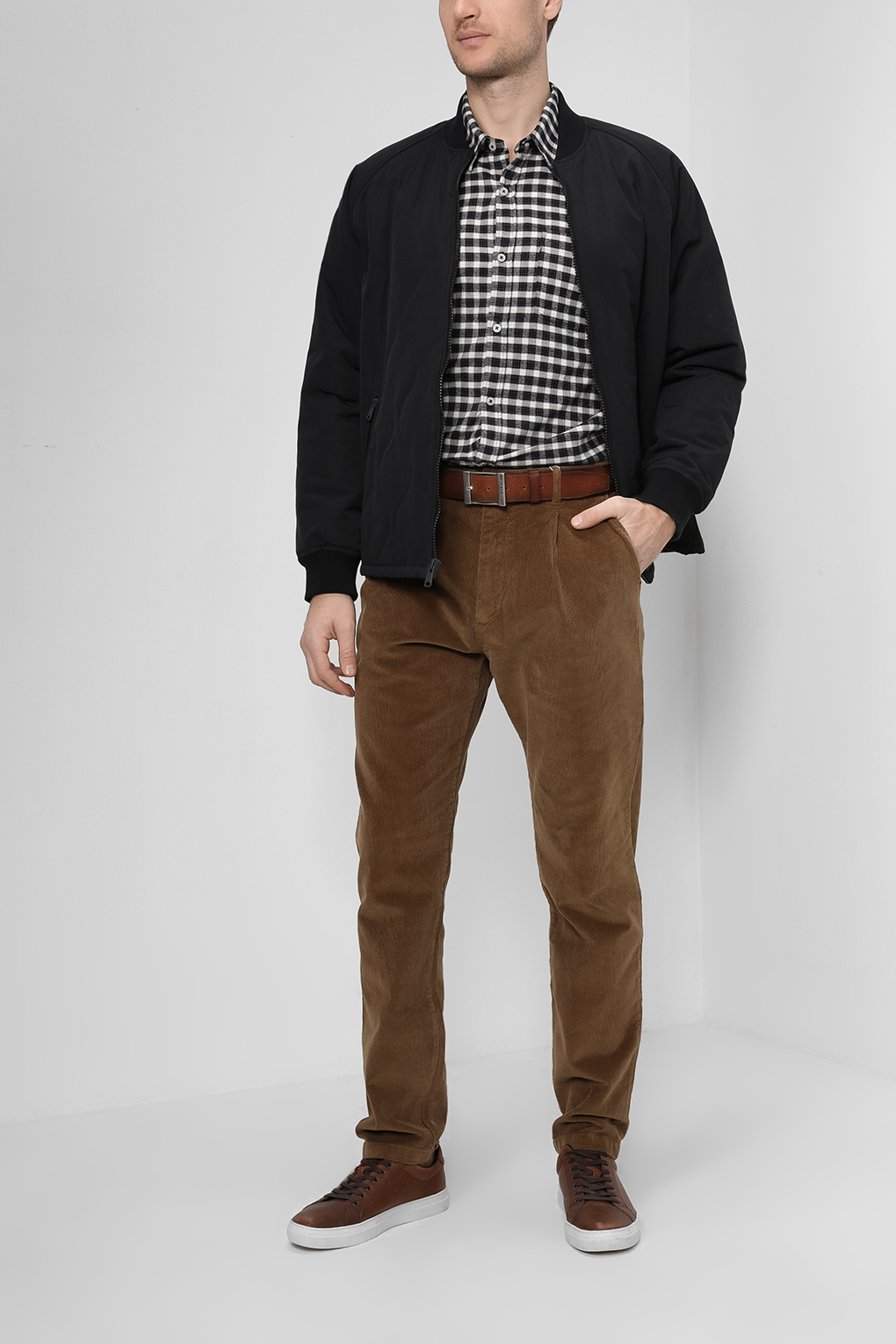 

Брюки мужские s.Oliver 10.3.209.18.180.2121837 коричневые 34/32, Коричневый, 10.3.209.18.180.2121837